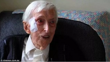 澳洲最长寿老人安详离世，享年110岁，女儿：他一生精彩满足！