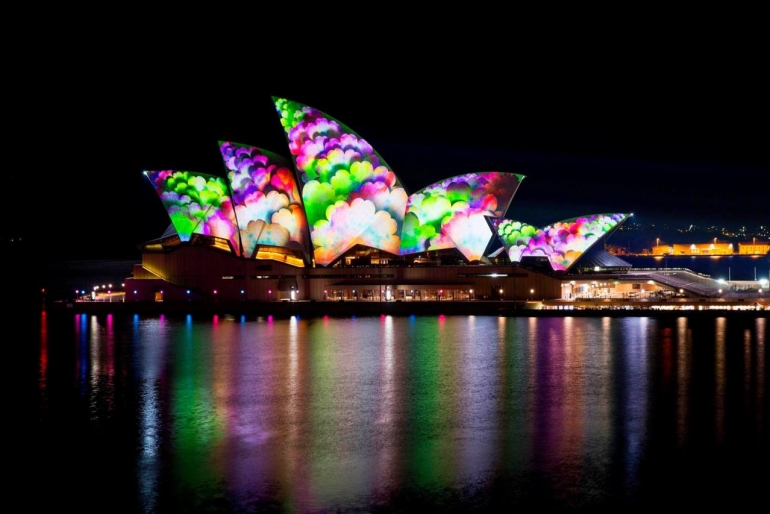 2016年悉尼灯光节：跃动攀桥之旅 玩转空中舞池