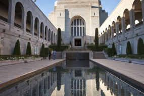 澳战争纪念馆成澳洲新地标 被评为澳必看景点之首