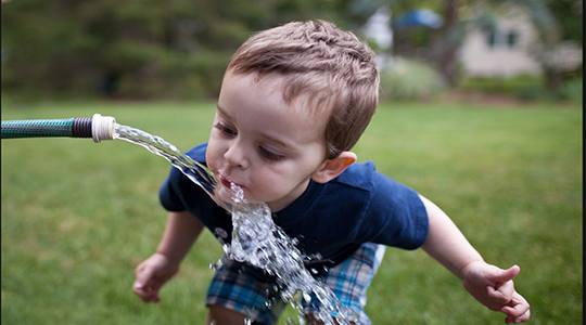 1天8杯水竟会中毒！ 澳洲大学建议控制饮水量
